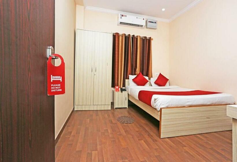 Hotel Flagship Lazystays