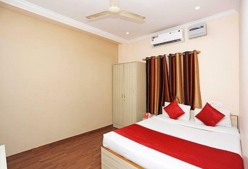 Hotel Flagship Lazystays