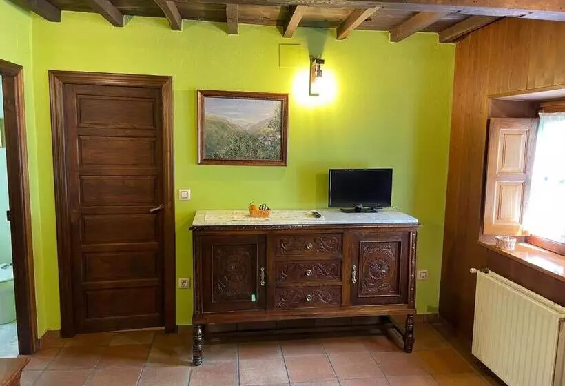 ホテル Y Apartamentos Rurales L Anceo