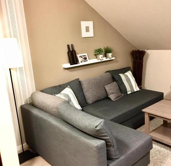 Отель Station L