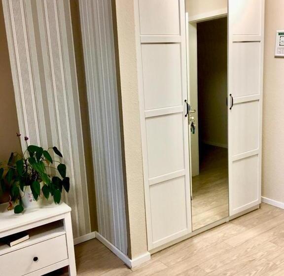 Отель Station L