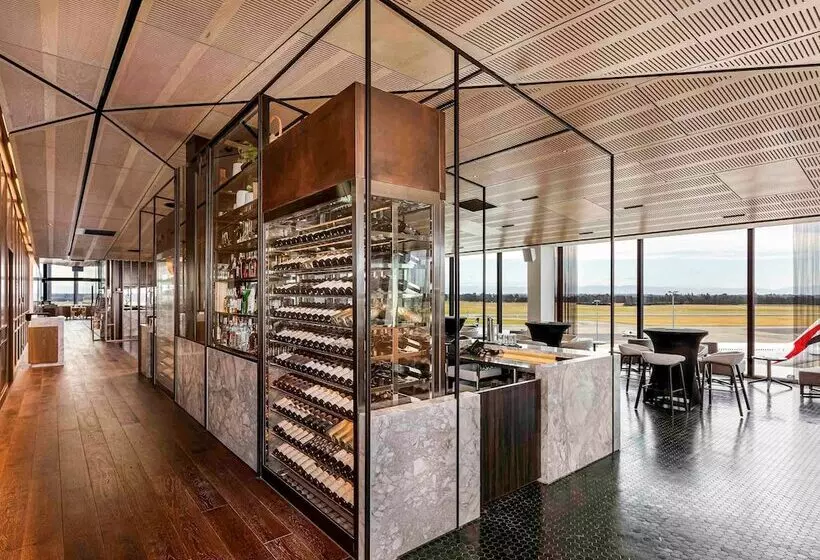 Novotel Christchurch Airport