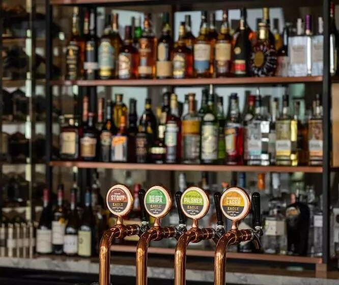 Novotel Christchurch Airport