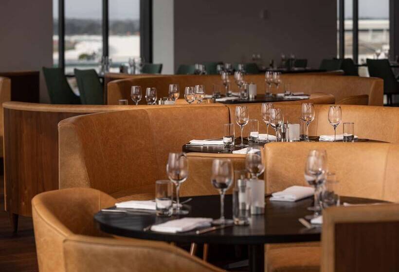 Novotel Christchurch Airport