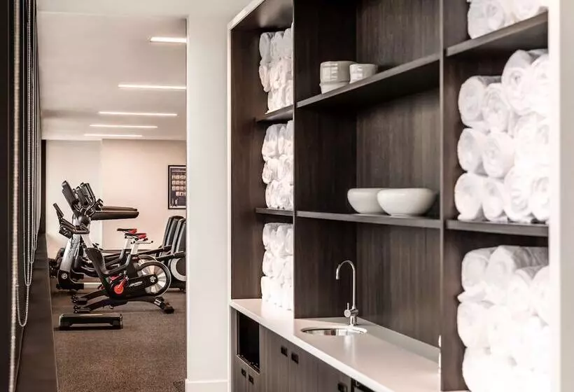 Novotel Christchurch Airport