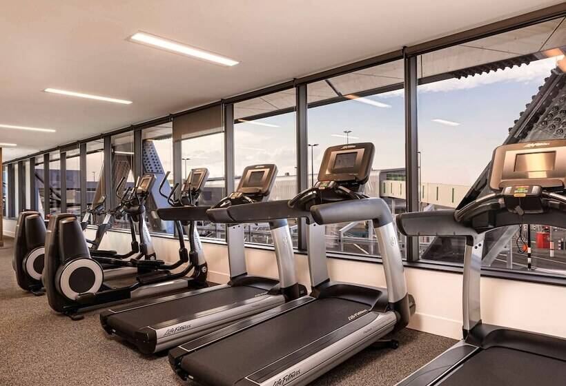 Novotel Christchurch Airport