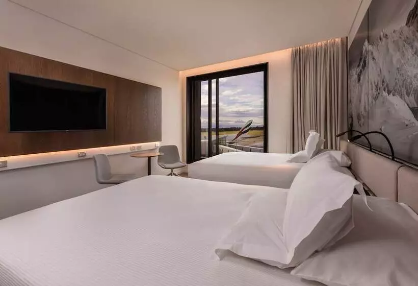 Novotel Christchurch Airport