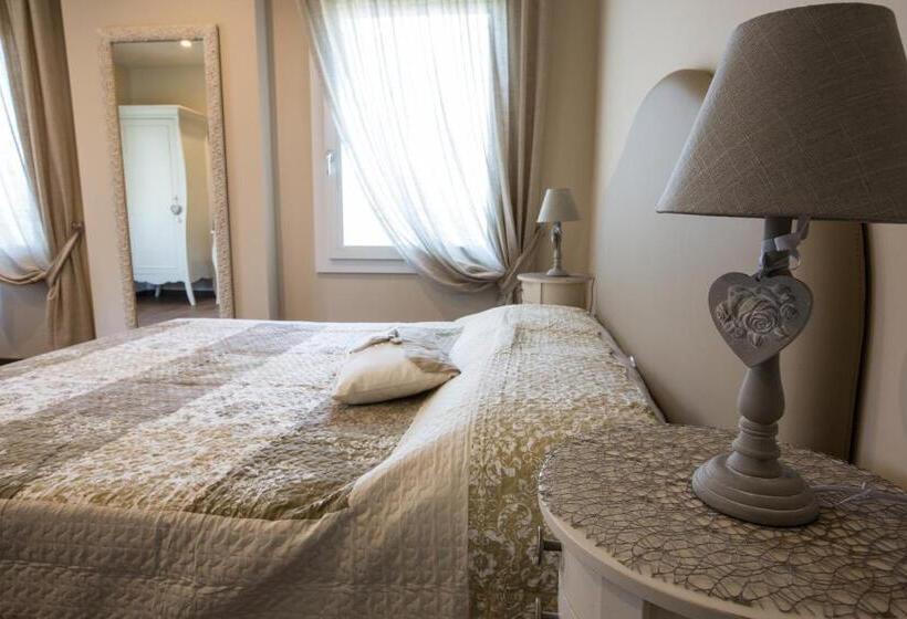 تختخواب و صبحانه Antica Dimora Stucky