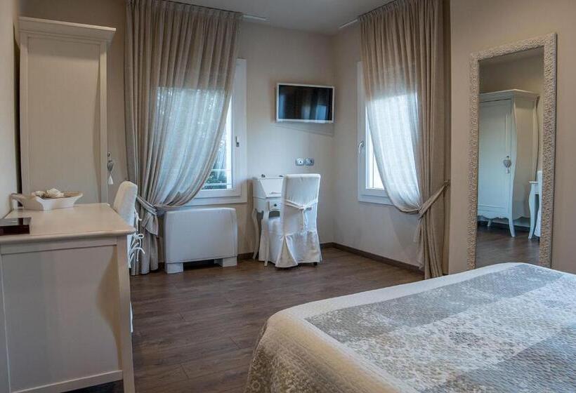 تختخواب و صبحانه Antica Dimora Stucky