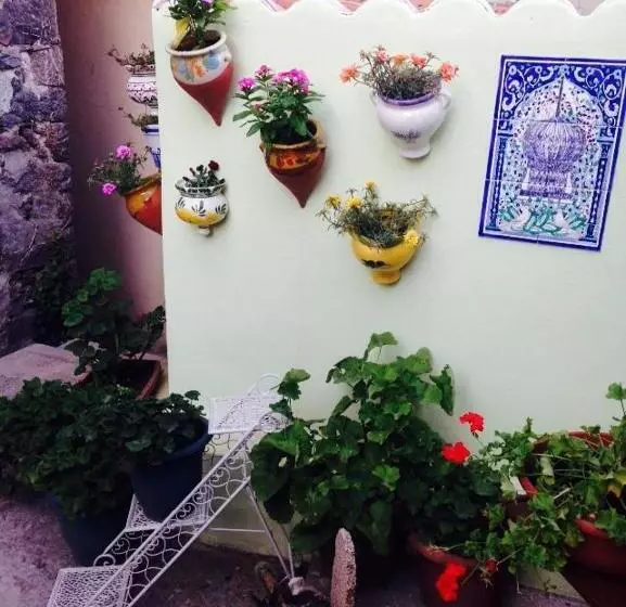 تختخواب و صبحانه Casa Castori