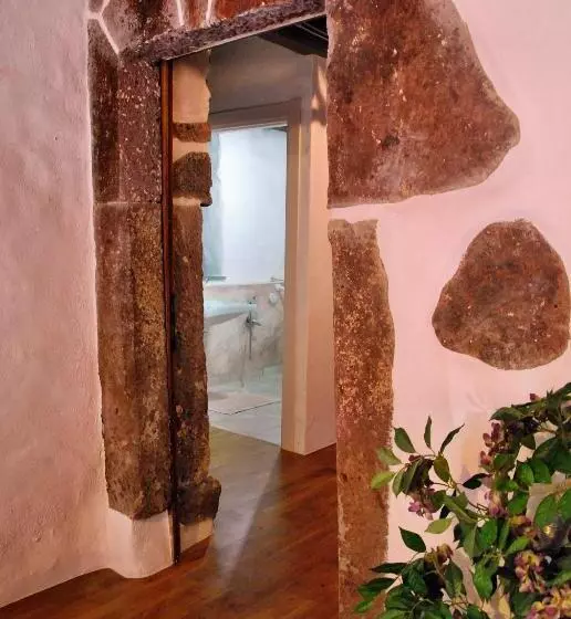 تختخواب و صبحانه Casa Castori