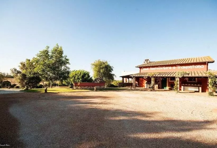 Aamiaismajoitus (B&B) Casalventodimare E Tramontana