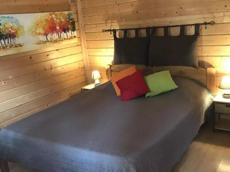 Aamiaismajoitus (B&B) Mas De La Pinède Ex Les Arbousiers