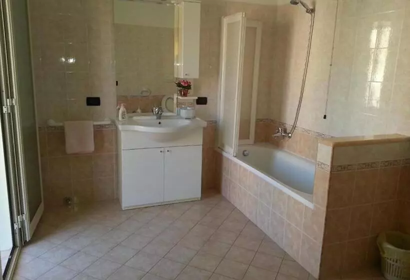 تختخواب و صبحانه Villa Miriam