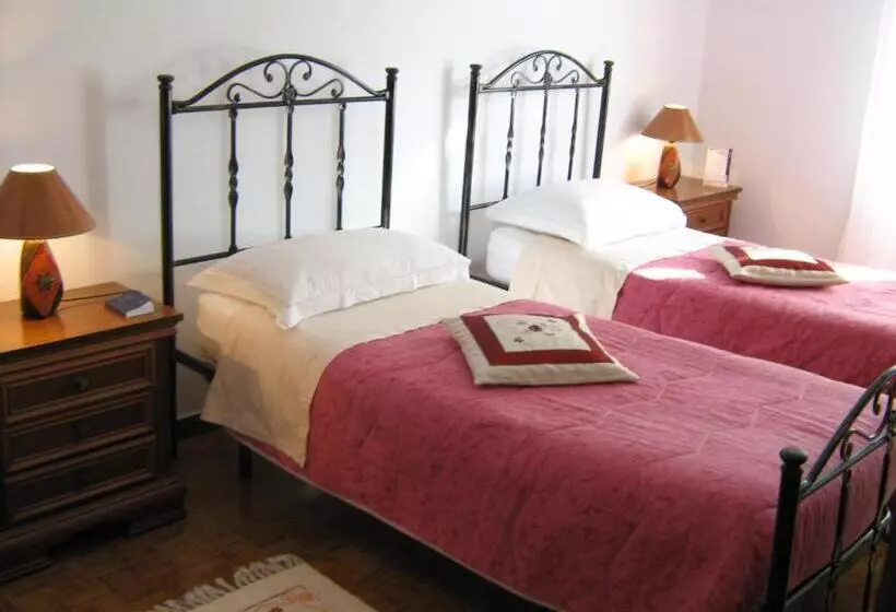 تختخواب و صبحانه Villa Miriam