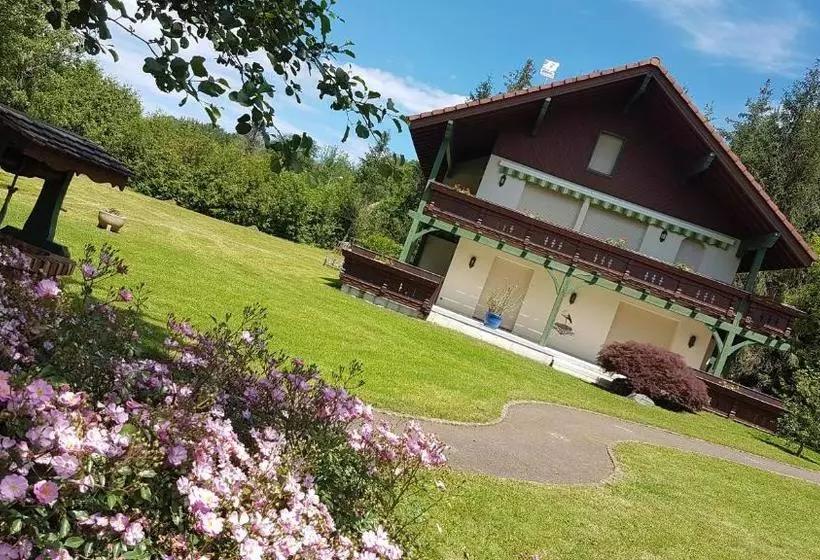 Domaine De Chalétang