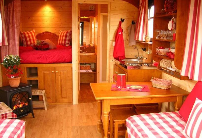 Domaine De Chalétang