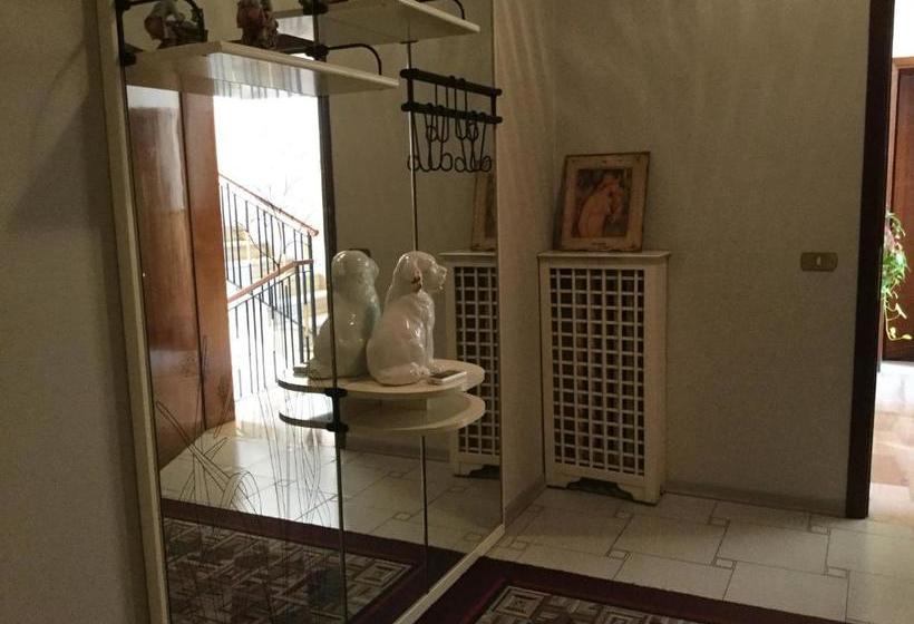 فندق Albergo Diana