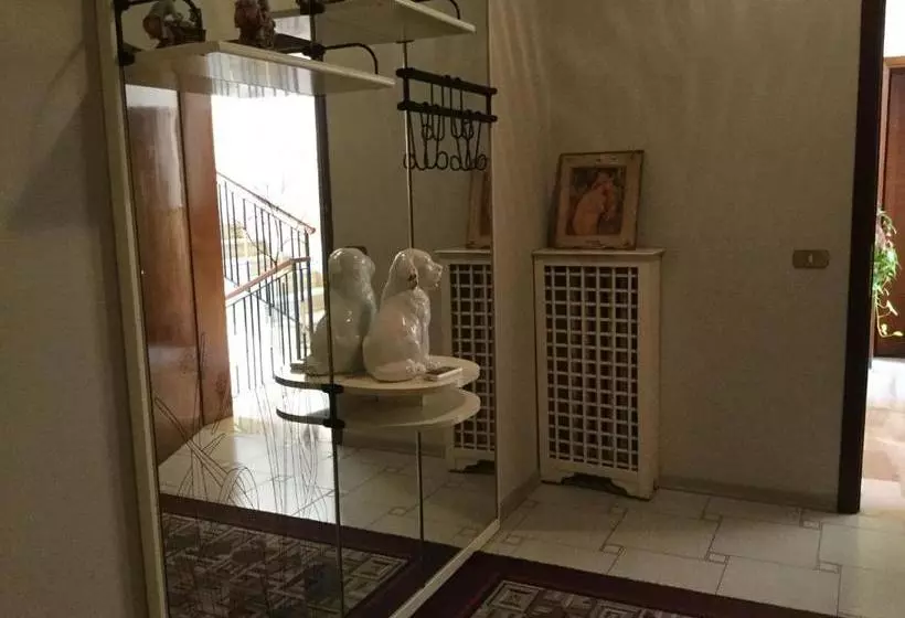 Hotelli Albergo Diana