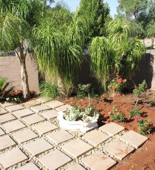 בית מלון כפרי Allianto Boutique