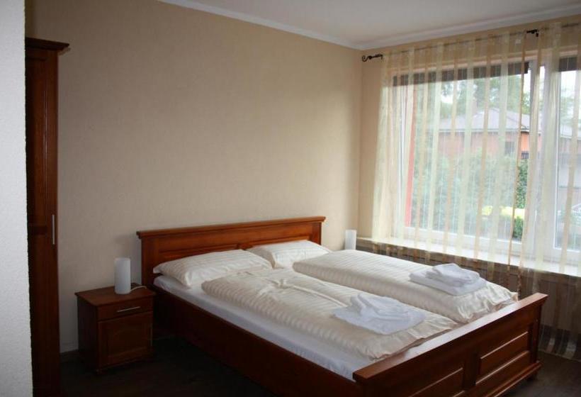 Отель Der Gutschmecker Bad Segeberg