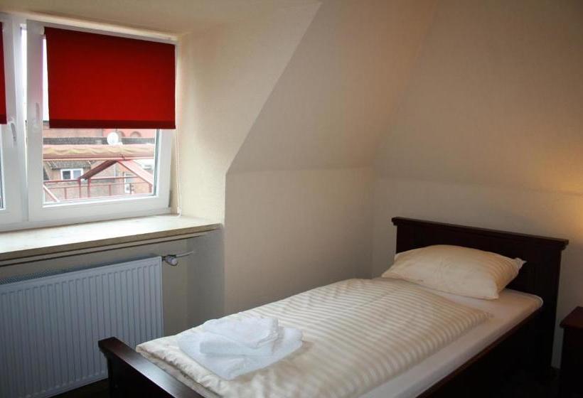 Отель Der Gutschmecker Bad Segeberg