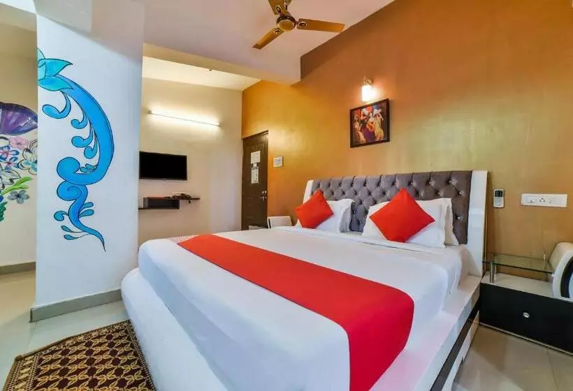 Fabhotel Dewa   Nr Dabolim Airport