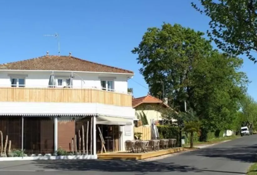 Hotelli Hôtel Le Boïate