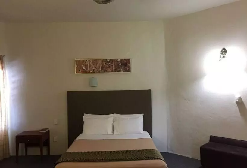 هتل Simon S Place