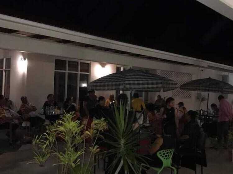 هتل Simon S Place