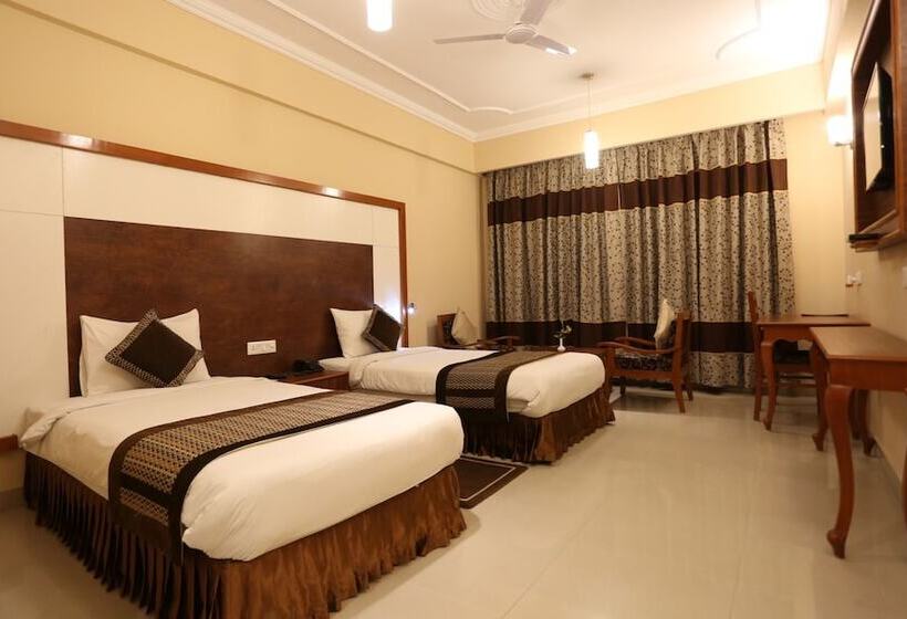 هتل The Imperial Bodhgaya