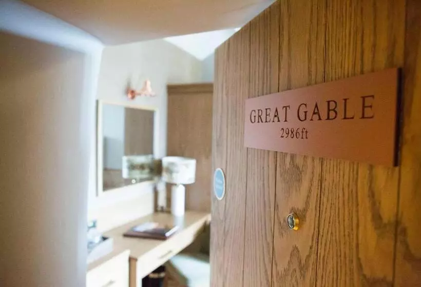 ホテル The Queen S Head