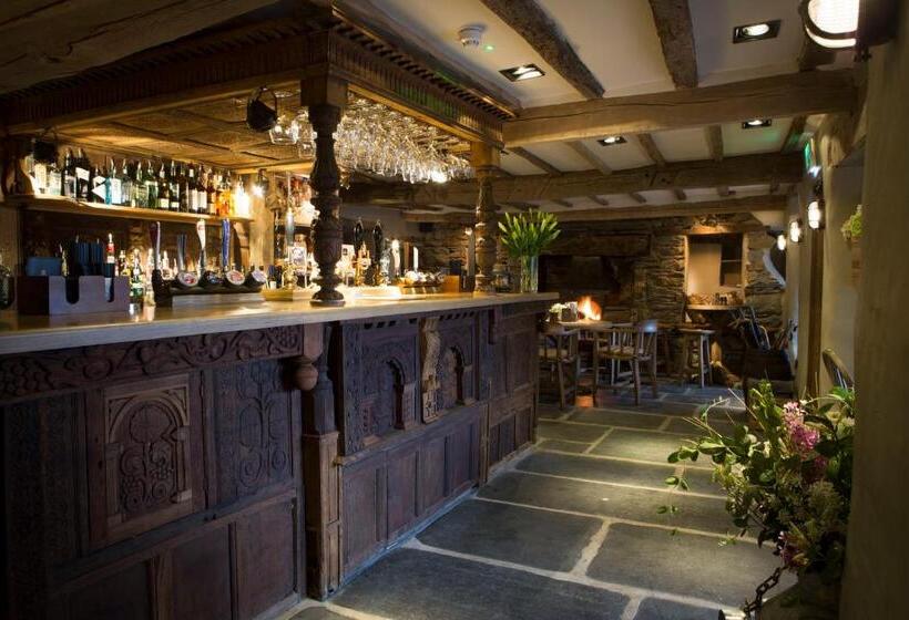 فندق The Queen S Head