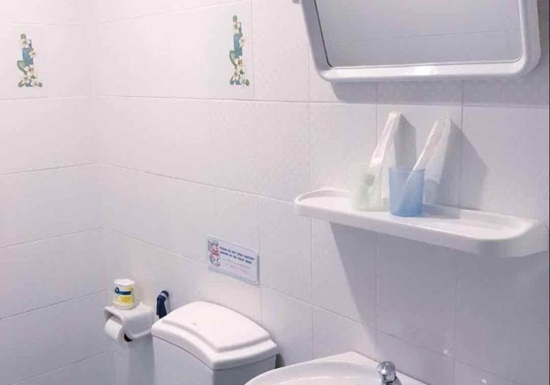 Phuket Iyh Express Hostel