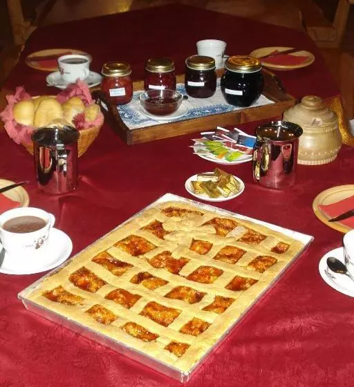 Aamiaismajoitus (B&B) Affittacamere L'abri