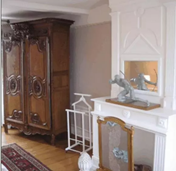 ベッドアンドブレックファースト Chambres D Hôtes Le Petit Sully