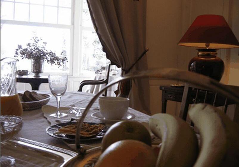 مبيت وإفطار Chambres D Hôtes Le Petit Sully