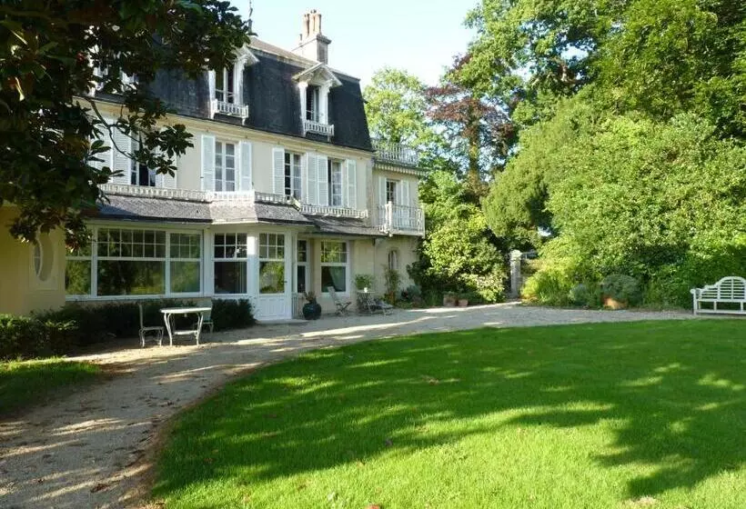 ベッドアンドブレックファースト Chambres D Hôtes Le Petit Sully