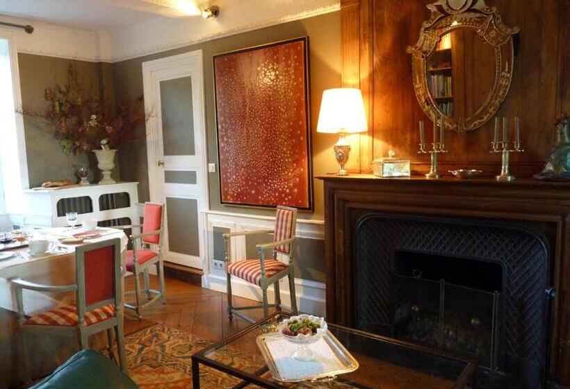مبيت وإفطار Chambres D Hôtes Le Petit Sully