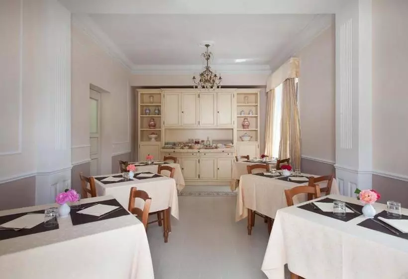 ベッドアンドブレックファースト Villa Cristina