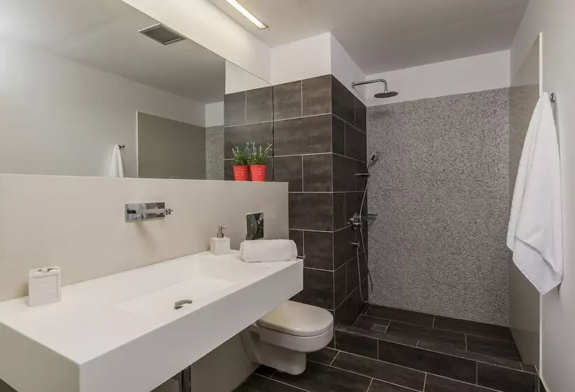 Electra Beachfront Villa