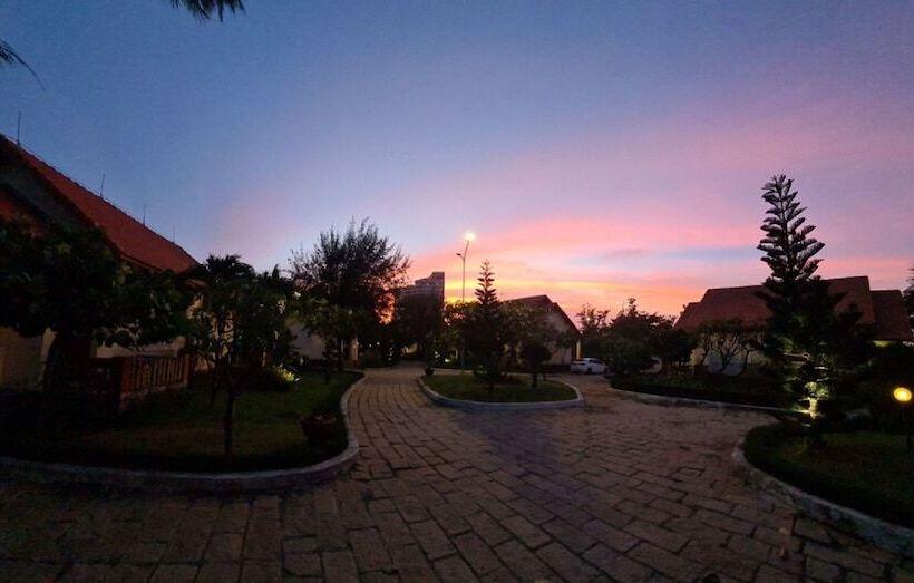Hai Duong Intourco Resort, Vung Tau