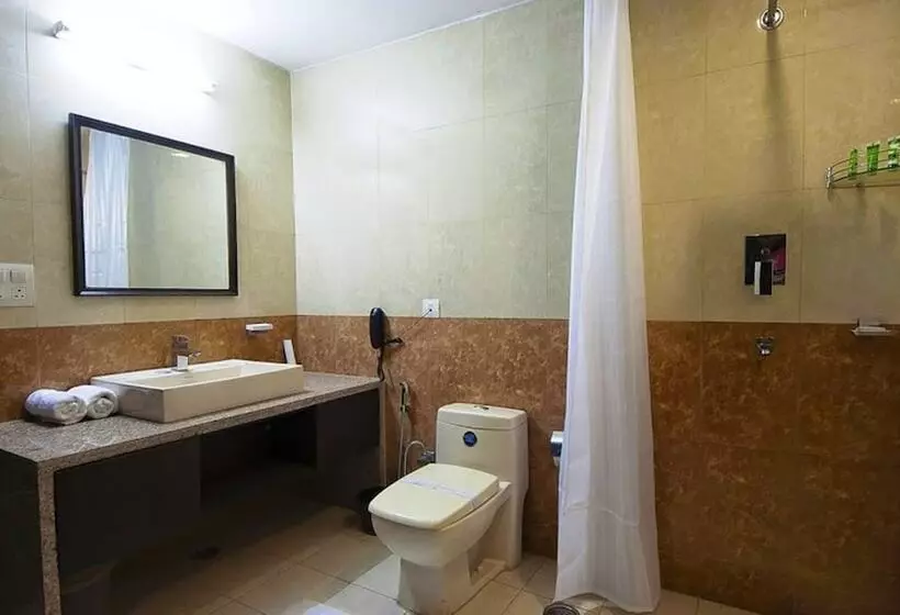 Airport Hotel Olive & Blue