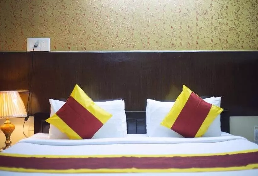 Airport Hotel Olive & Blue