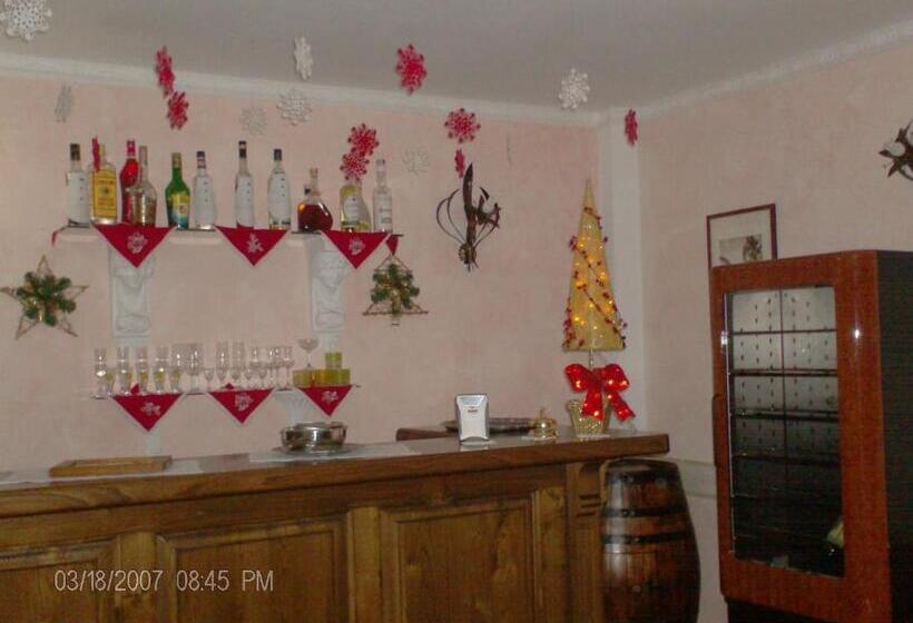 فندق Albergo Andromeda