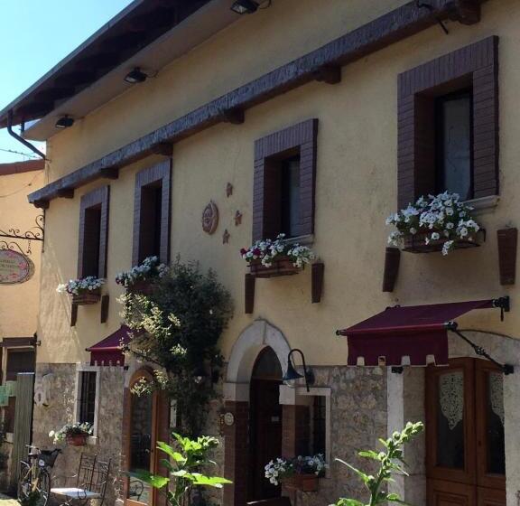 فندق Albergo Andromeda