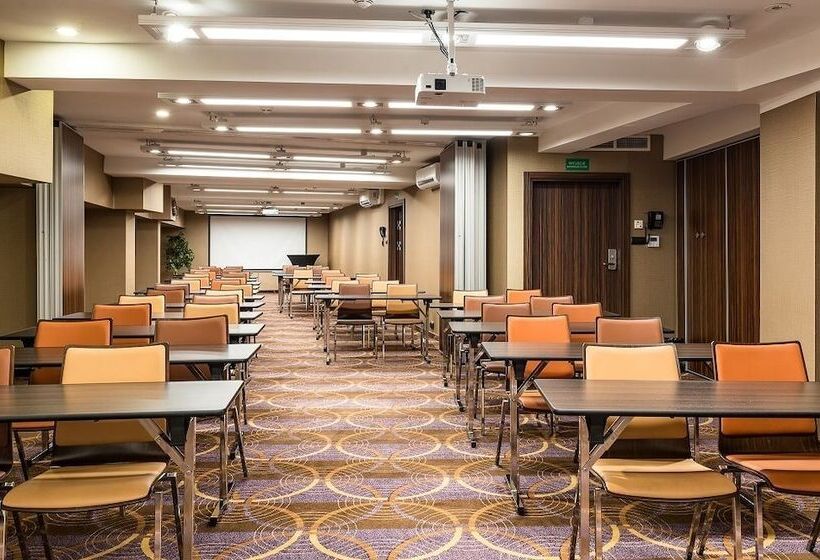 호텔 Desilva Premium Poznań