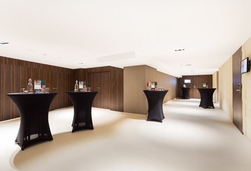 호텔 Desilva Premium Poznań