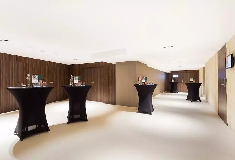 Hotelli Desilva Premium Poznań