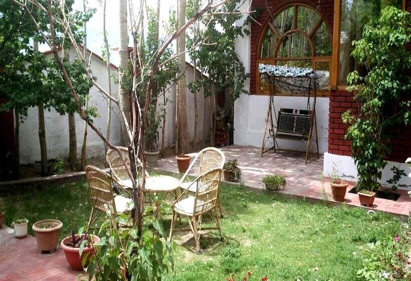 Hotel K2 Continental